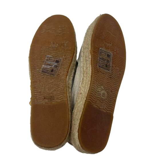 Soludos Cream Flats with Cozy Rainbow Design - Picture 5 of 7